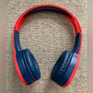 Bluetooth Spider-Man headphones